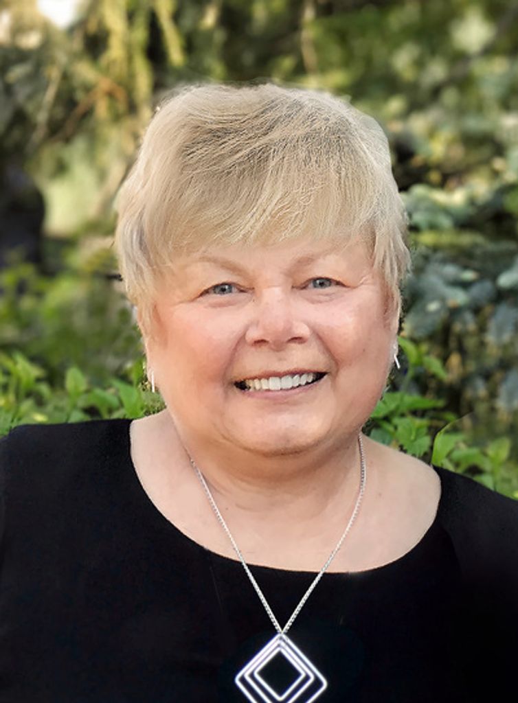 Gloria J. Farrey Profile Photo