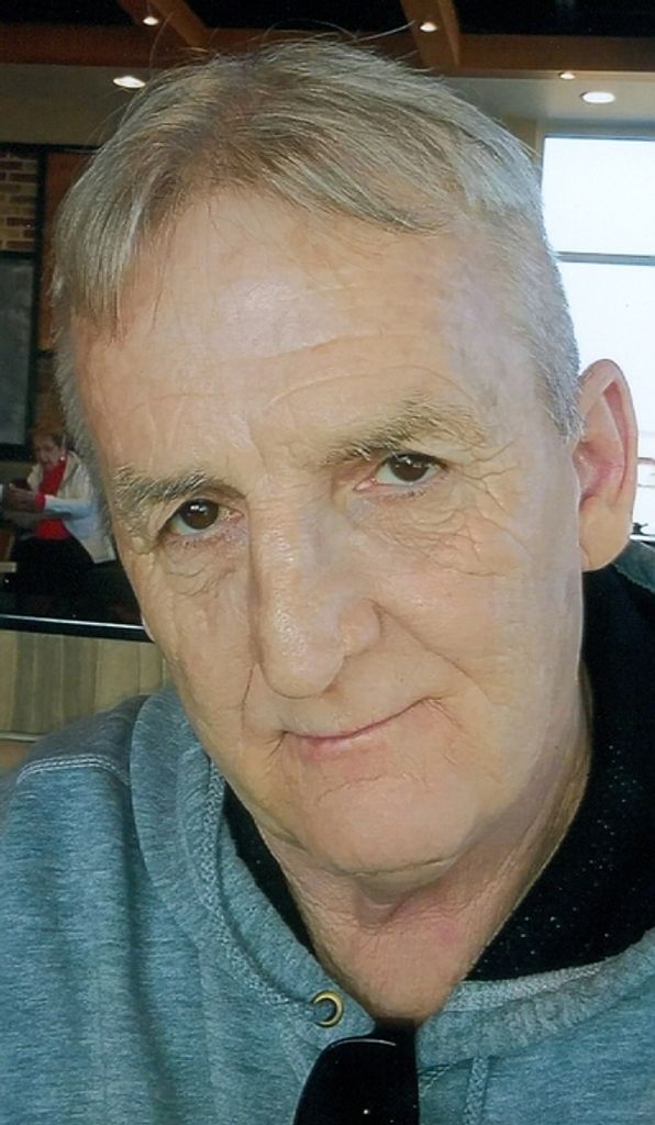 Rickie Lane Holloway Profile Photo
