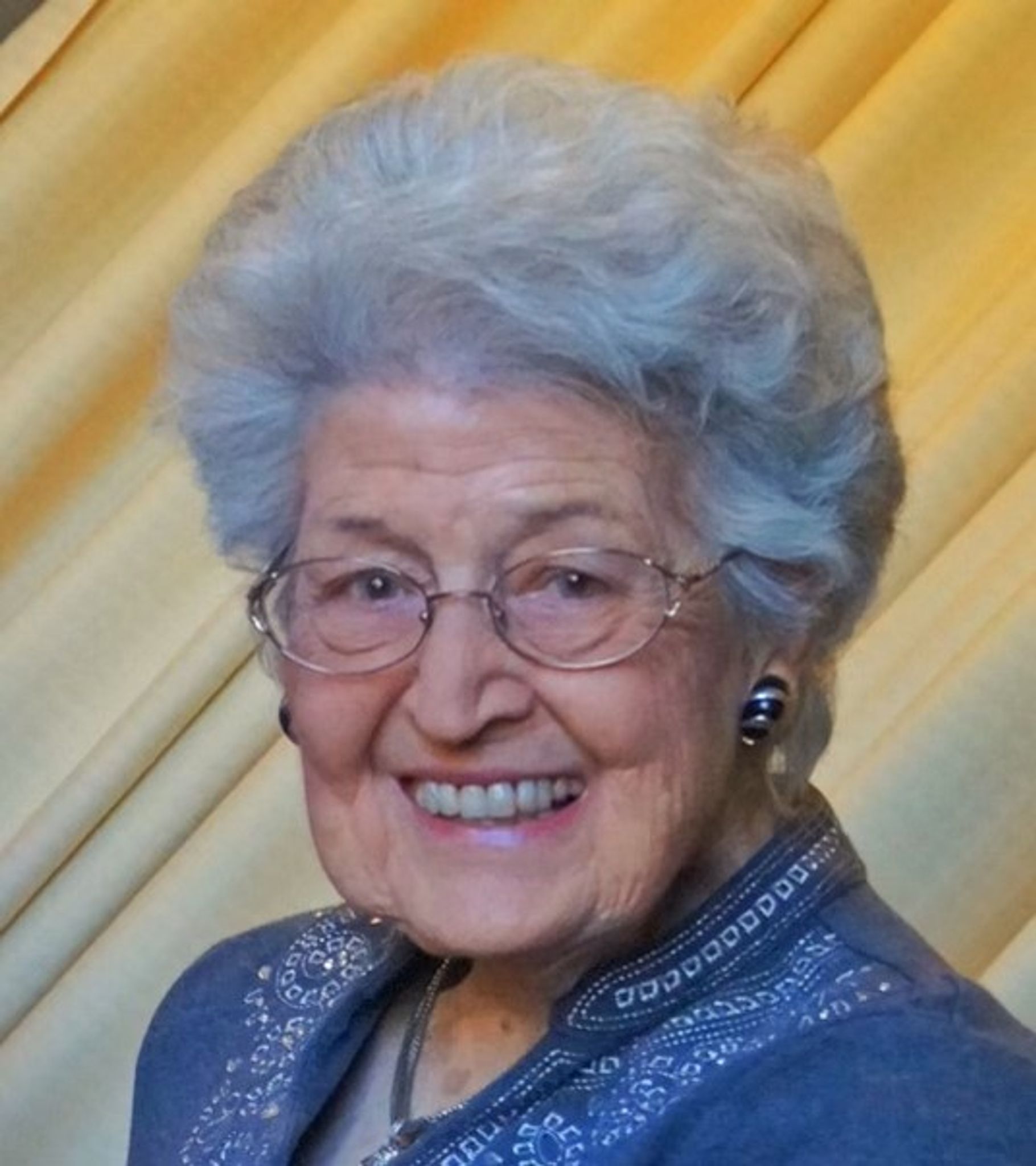 Betty Carroll photo gallery image 1 of 122