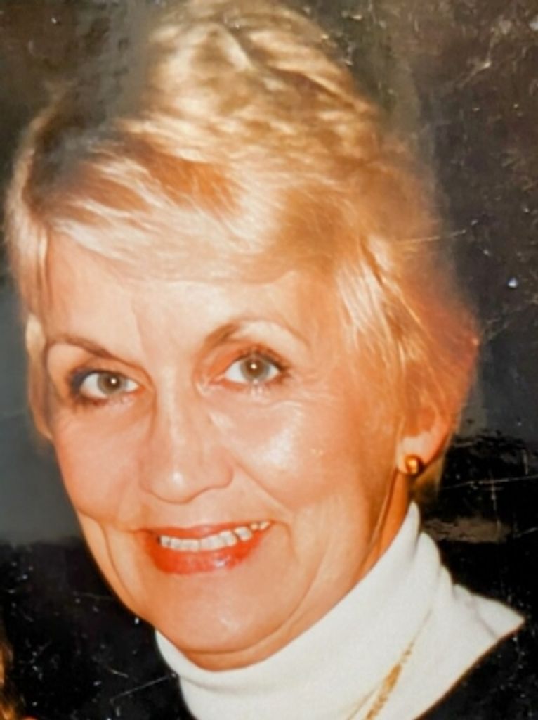 Marcia L Niles
