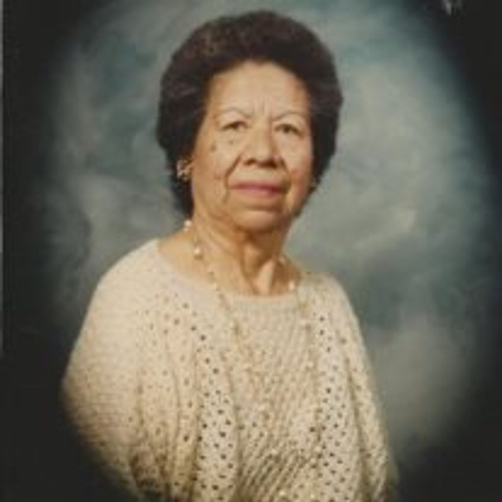 Maria Gloria Armendariz
