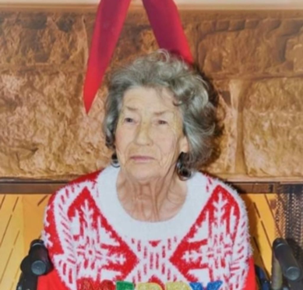 Carolyn 'Nana' Joan Smith Bishop