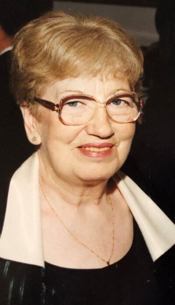 Annie Theresa Gallagher Profile Photo