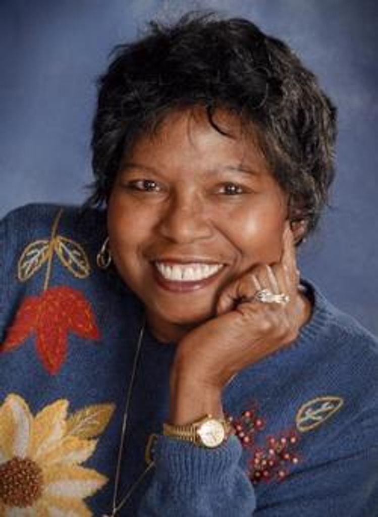 Deanna "Dee" Gatewood Profile Photo