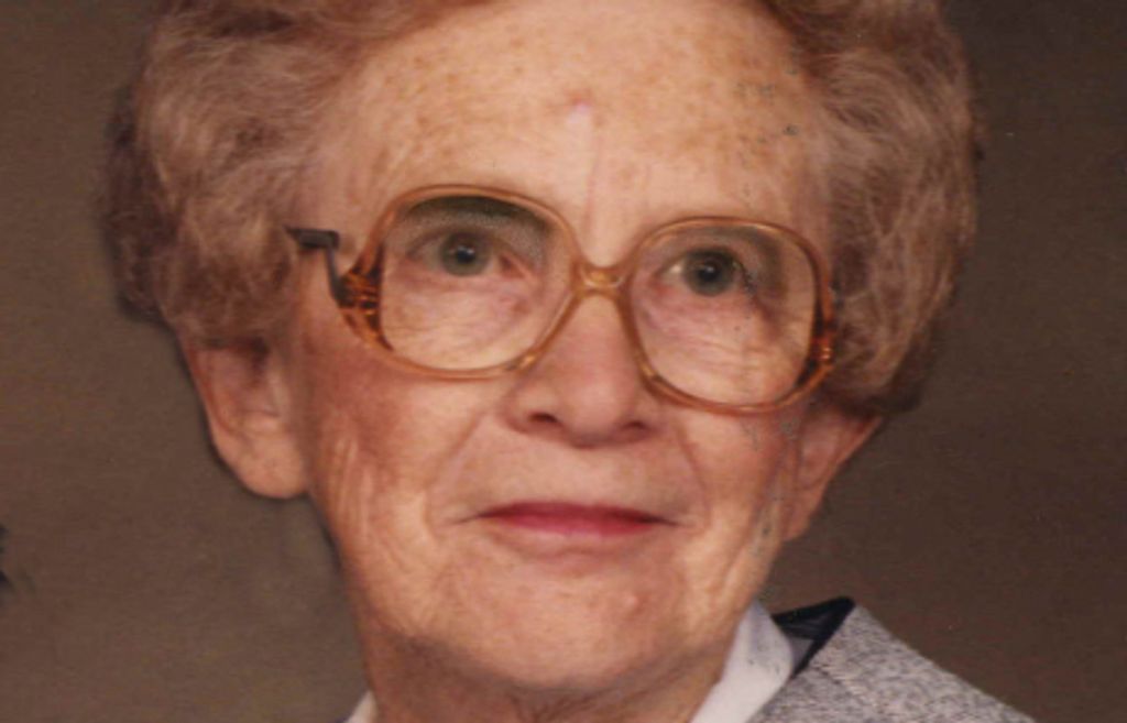 Helen  Schneider