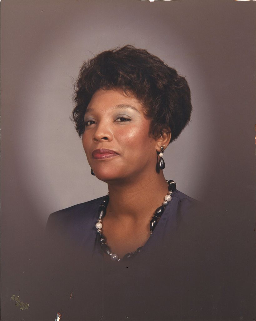 Charlotte Delaine Viney Profile Photo