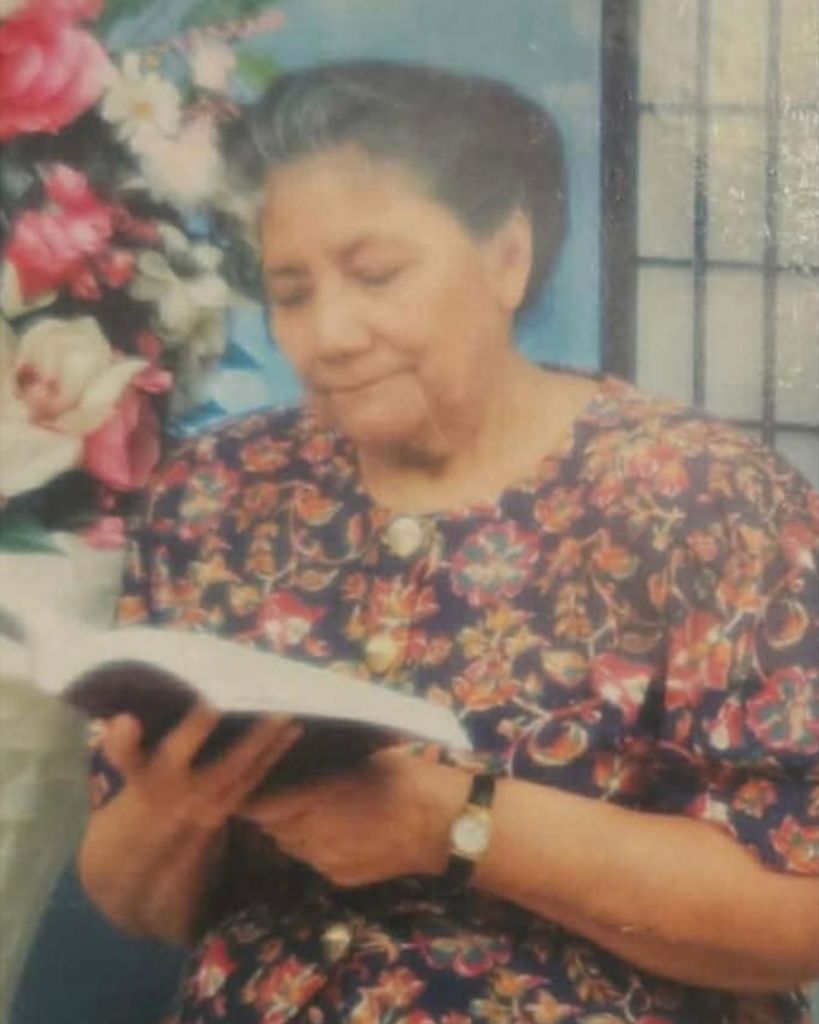 Ernestina Rivera Villanueva