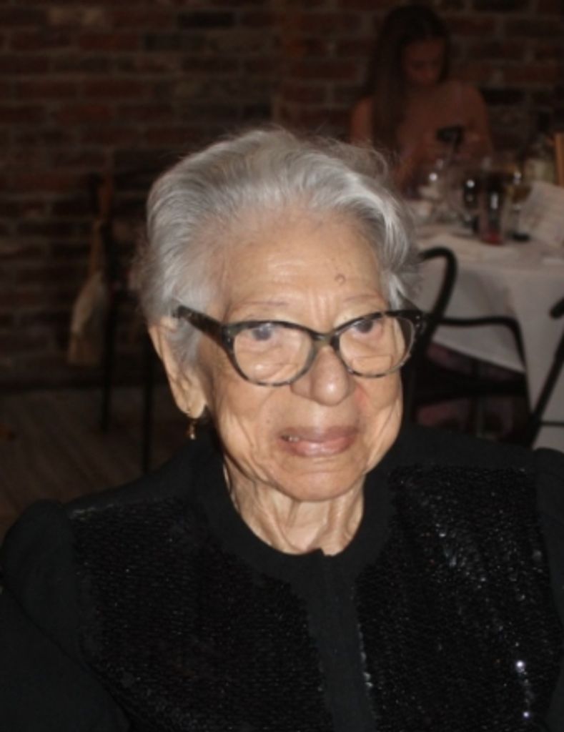 Felicita Salvaggio Profile Photo