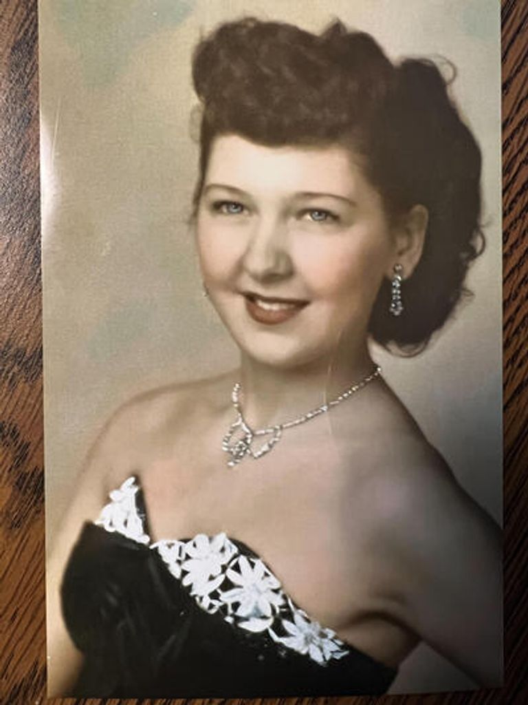 Joan "Joanie" (Kurowski) Pitchford Profile Photo