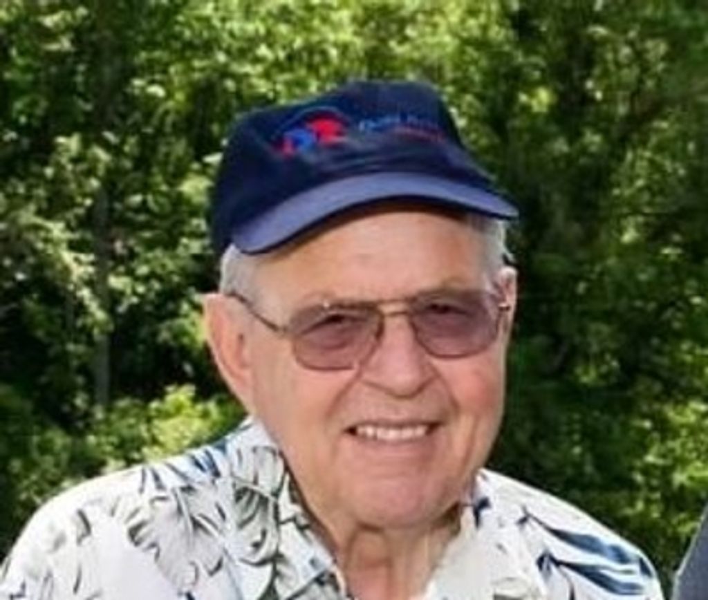 Wallace Roy Mackenzie Profile Photo