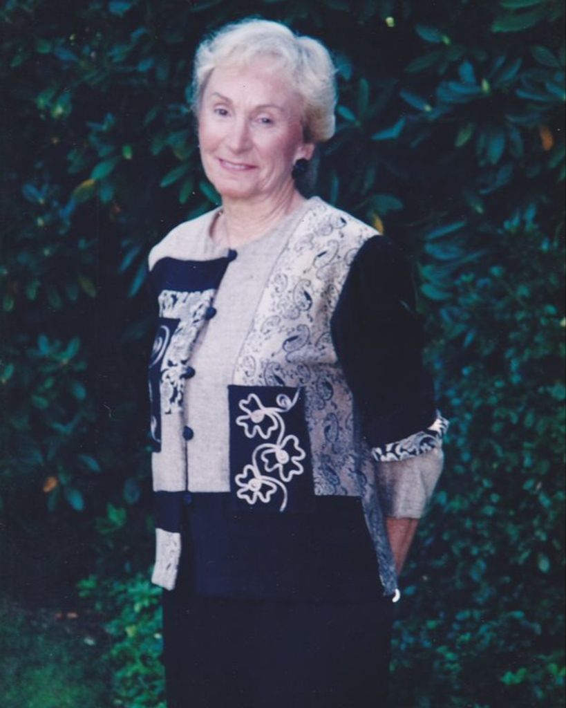 Joyce Collom