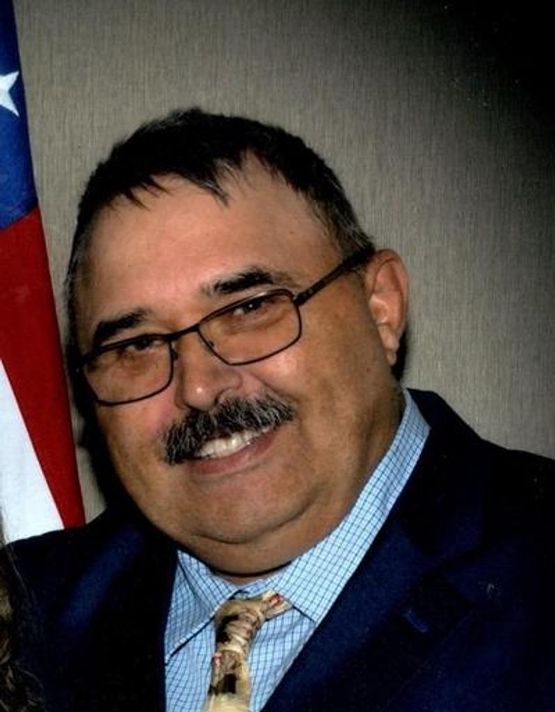 Russell Quinn Hinton Profile Photo