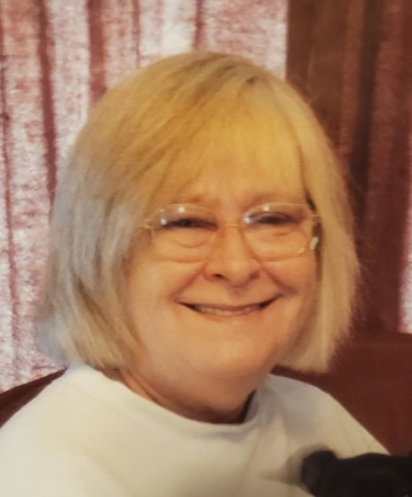 Marilyn J. (Thomas)  Dhabalt
