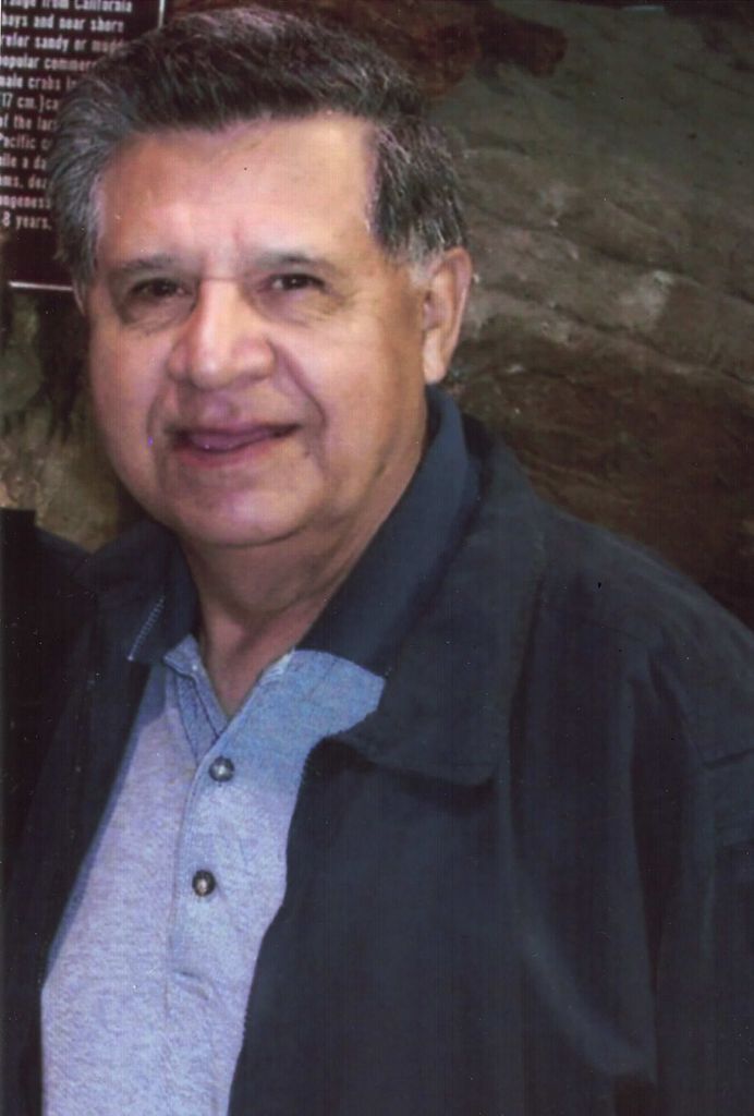 Luis Flores