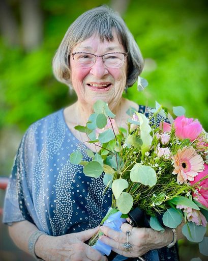 Evelyn Ross Profile Photo