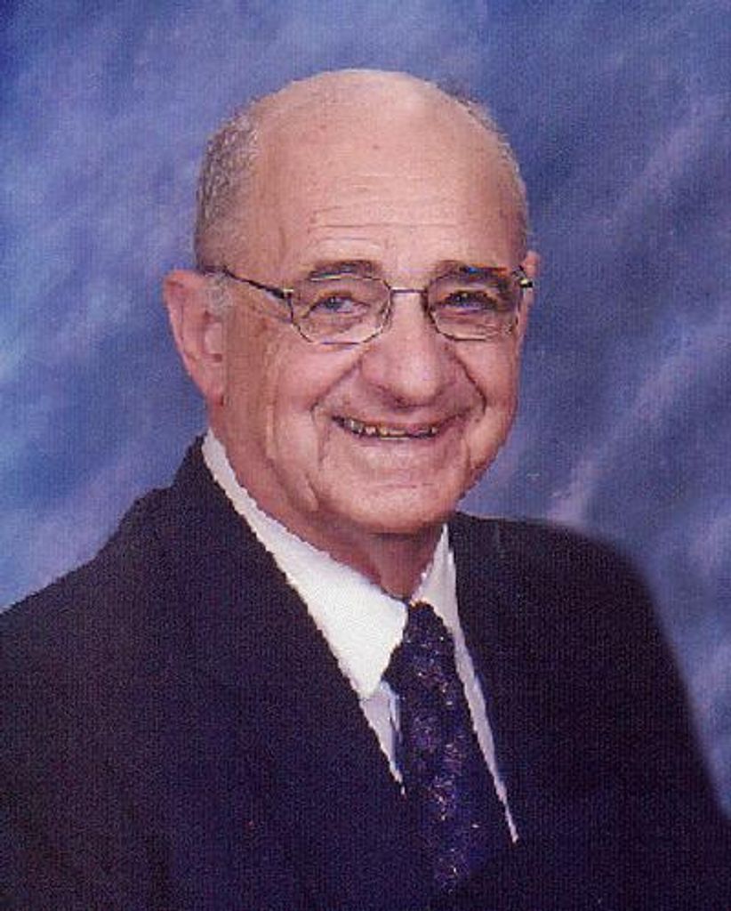 Elmer August Lindholm