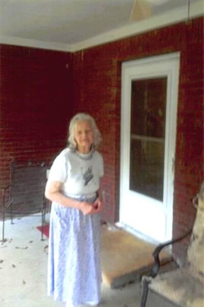 Eva Mae Shoemake Carter Profile Photo