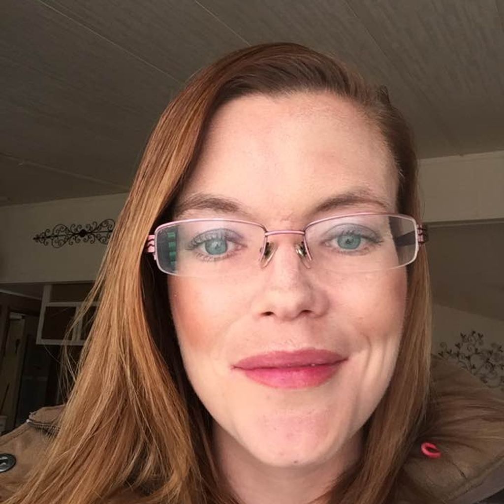 Cara  D. Thomas