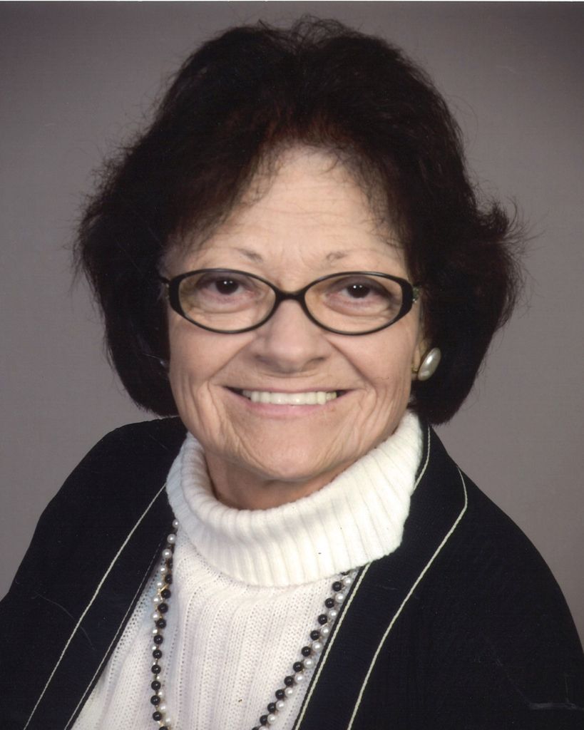 Roxanna J. Landry