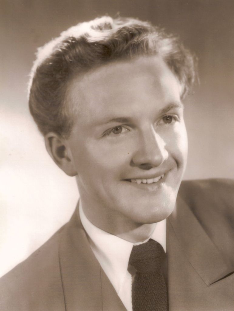 Robert Dixon Profile Photo
