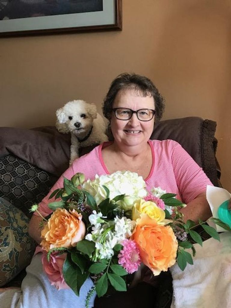 Julie Ann Solis Profile Photo