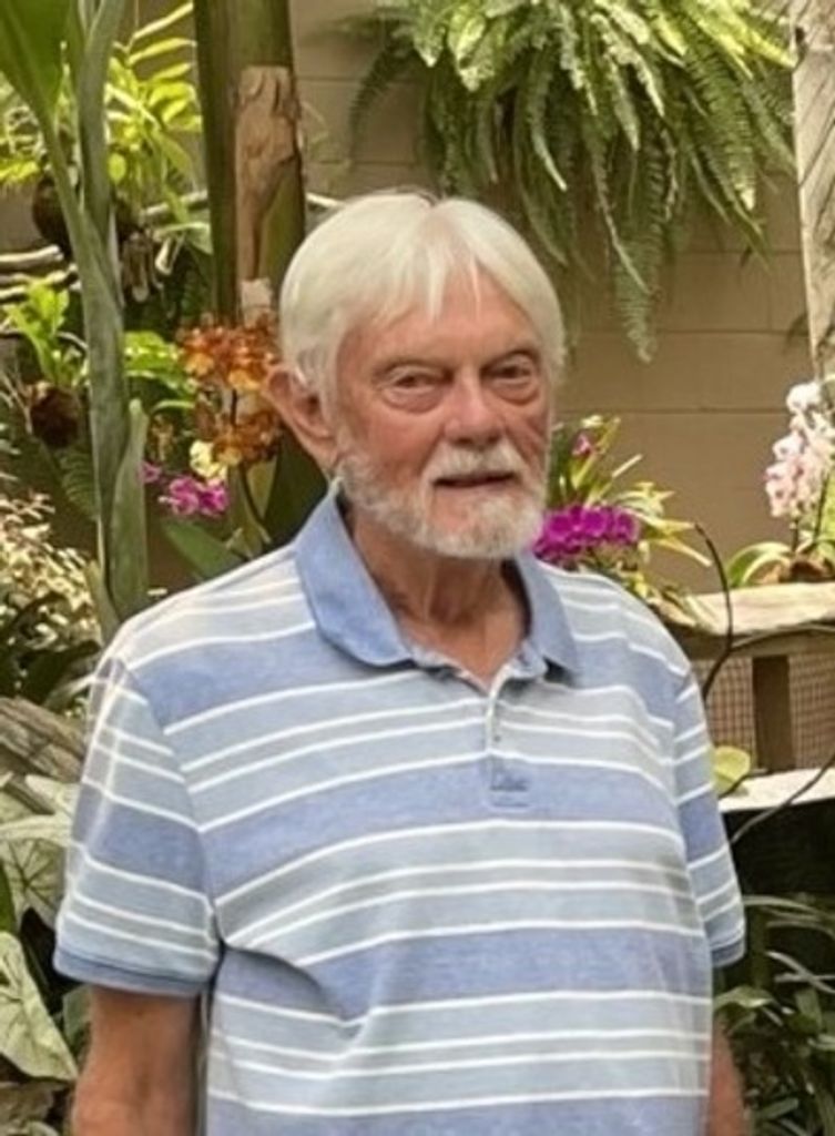 Richard "Rich" "Papa" Lee Bobo