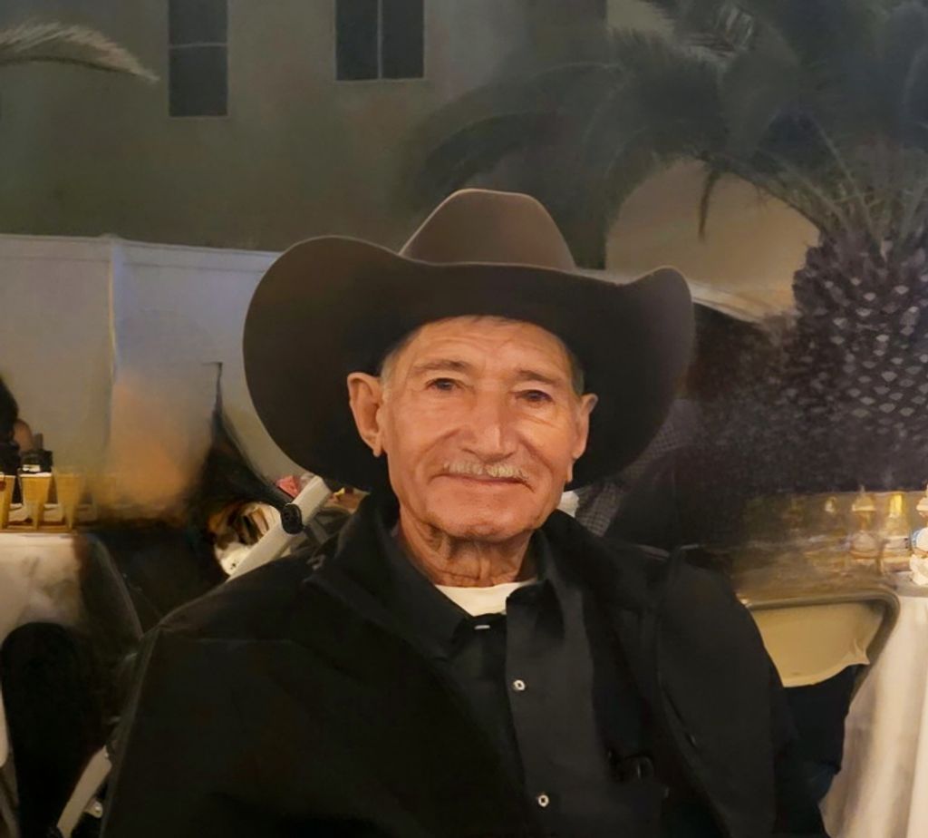 Gabriel Caro-Covarrubias Profile Photo