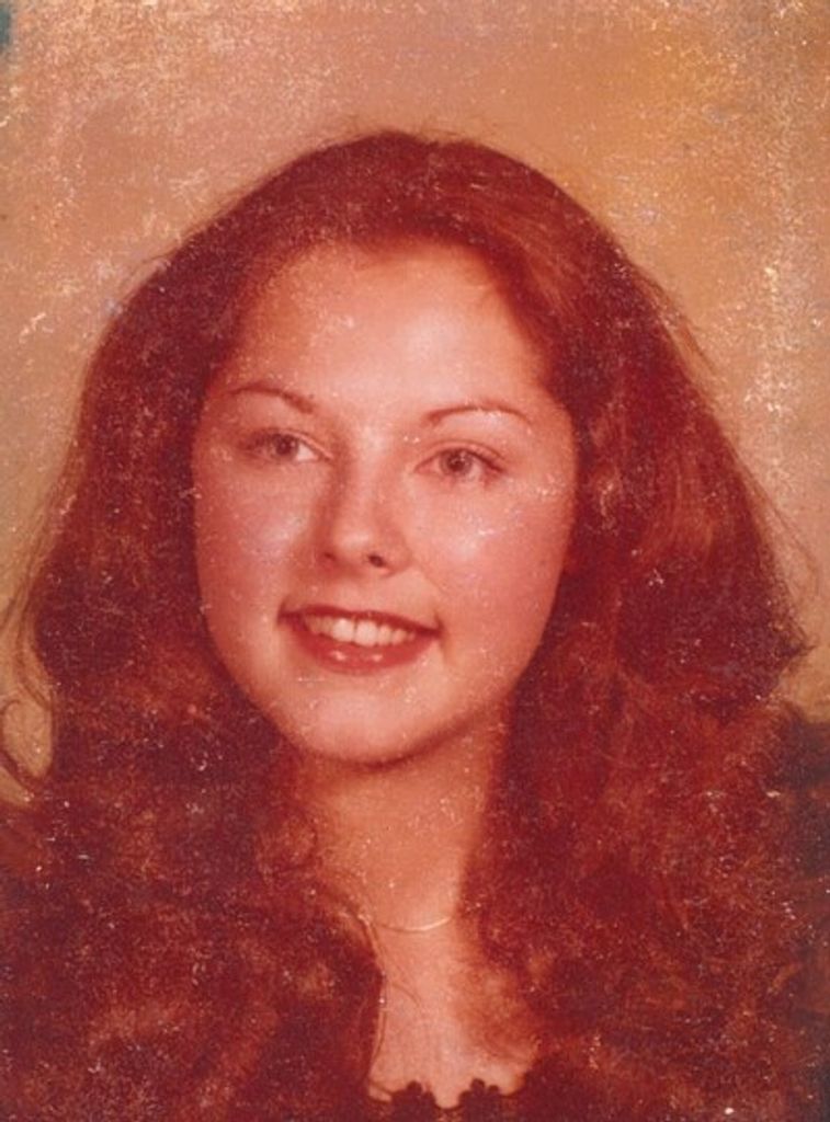 Delphine Rohr Flettrich Profile Photo