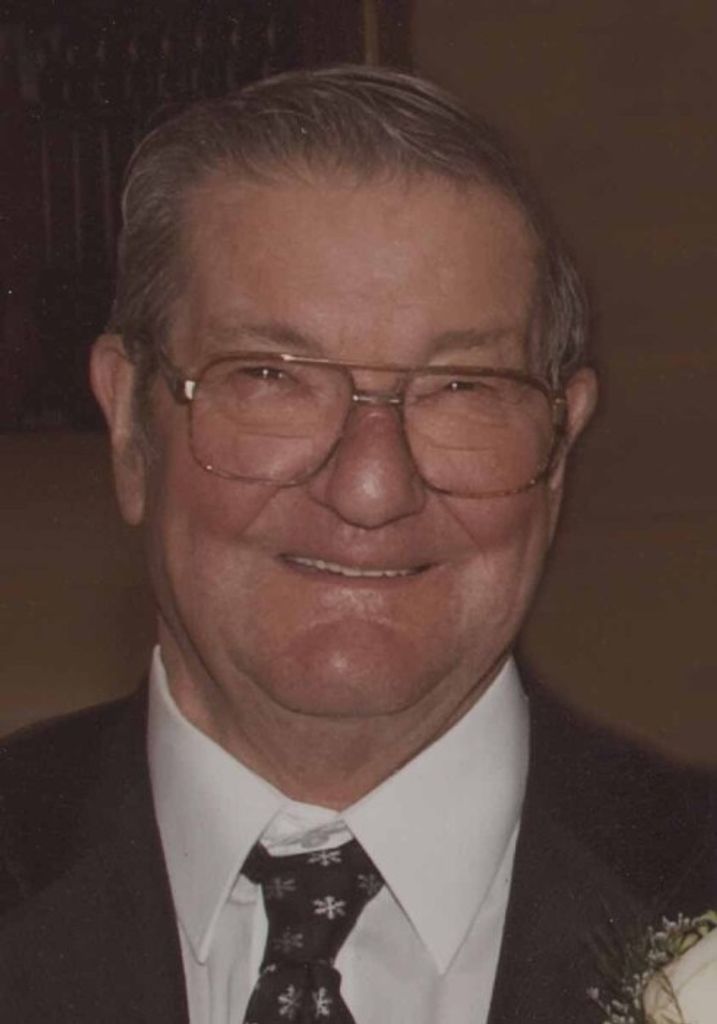 Kenneth "Ken" Lawinger