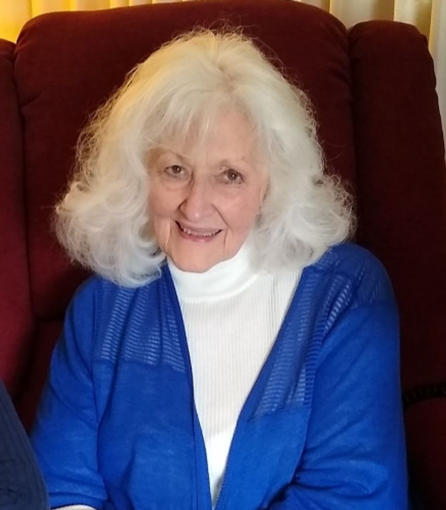 Alma Rose Yoxthimer Profile Photo