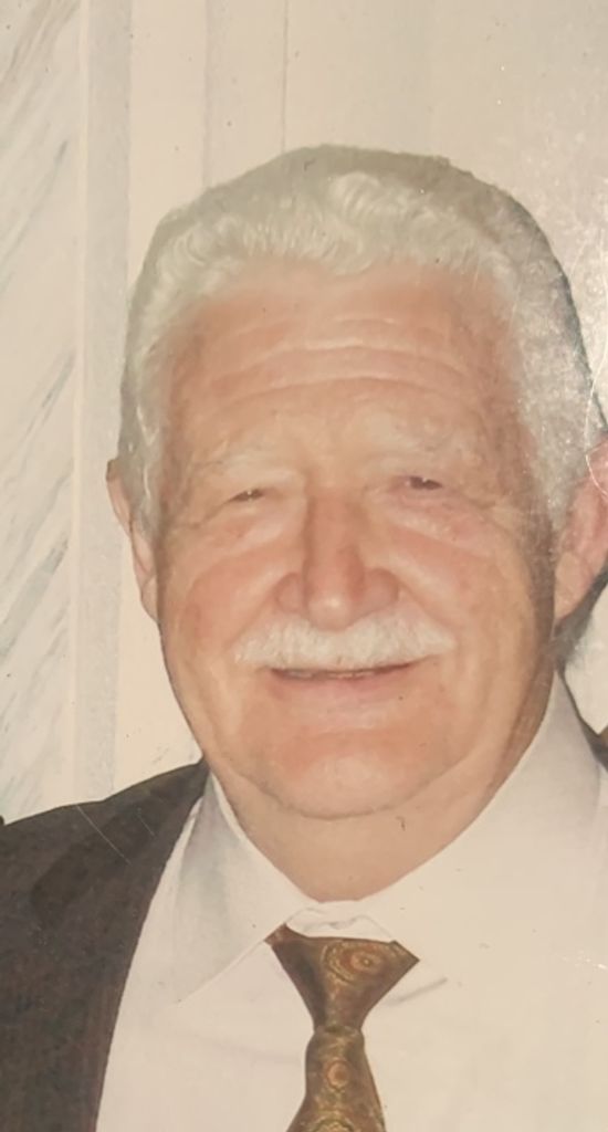 Michael Luckett Profile Photo