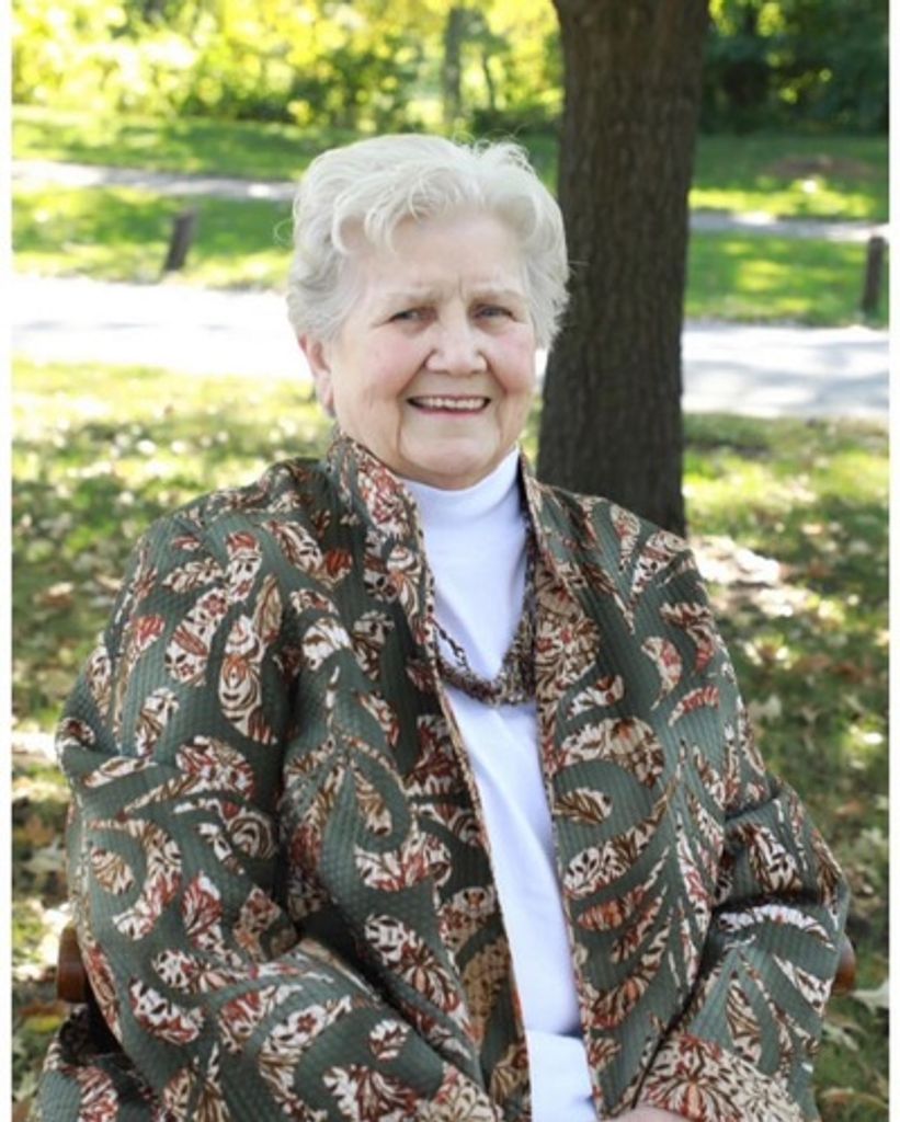 Luanne June Carlton Profile Photo