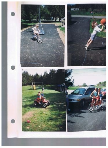 Lori Newcomb photo gallery thumbnail 4 of 130
