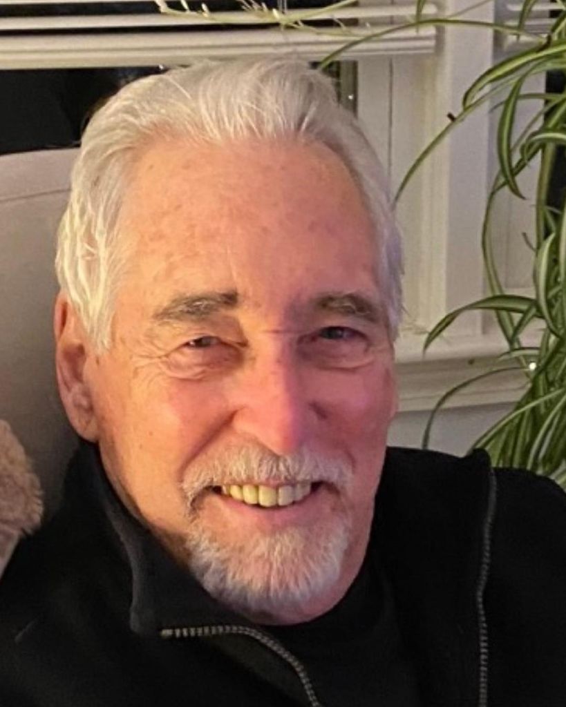 Frank E. Simard Profile Photo