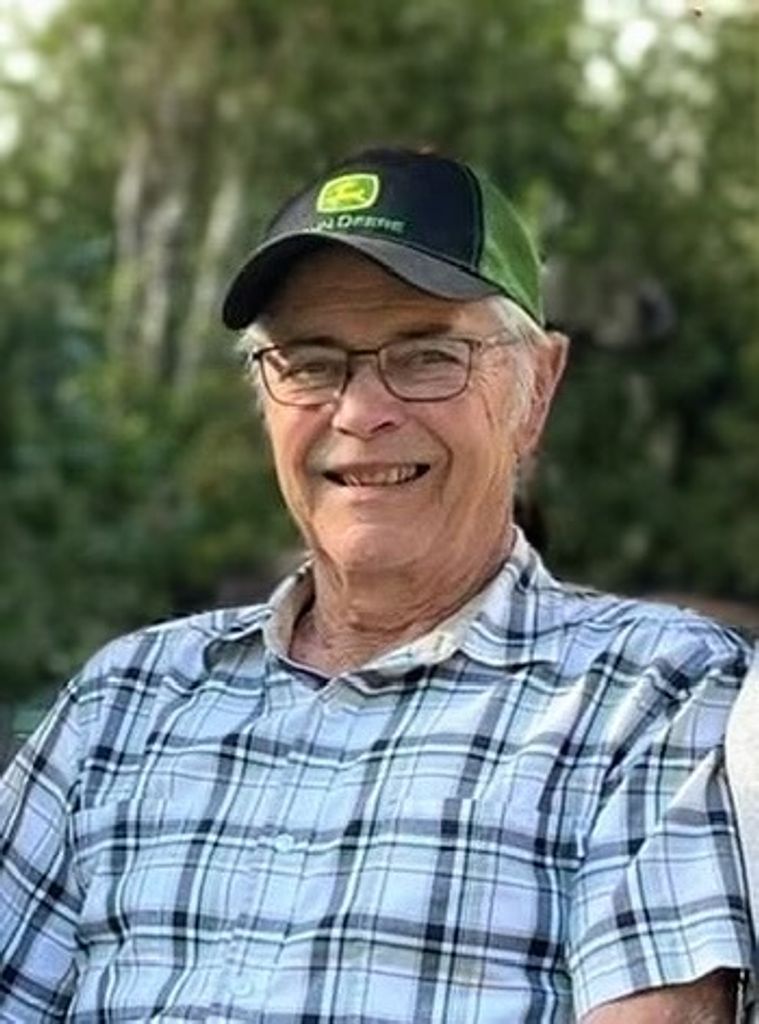 Richard Nickolas Bauer Profile Photo