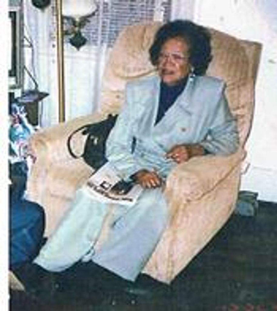 Lois Marjorie "G-Mama" Sharp