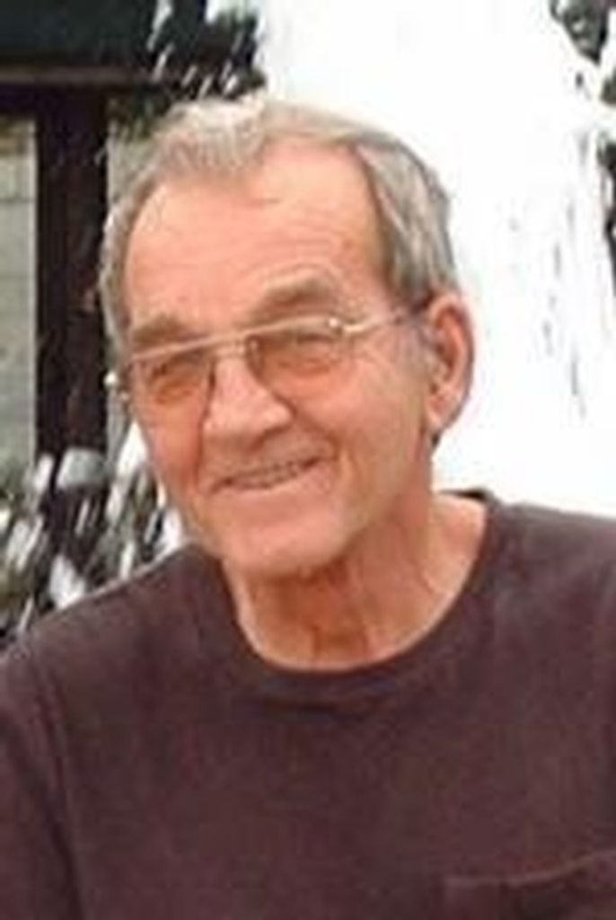 Howard "Howie" John Kloss