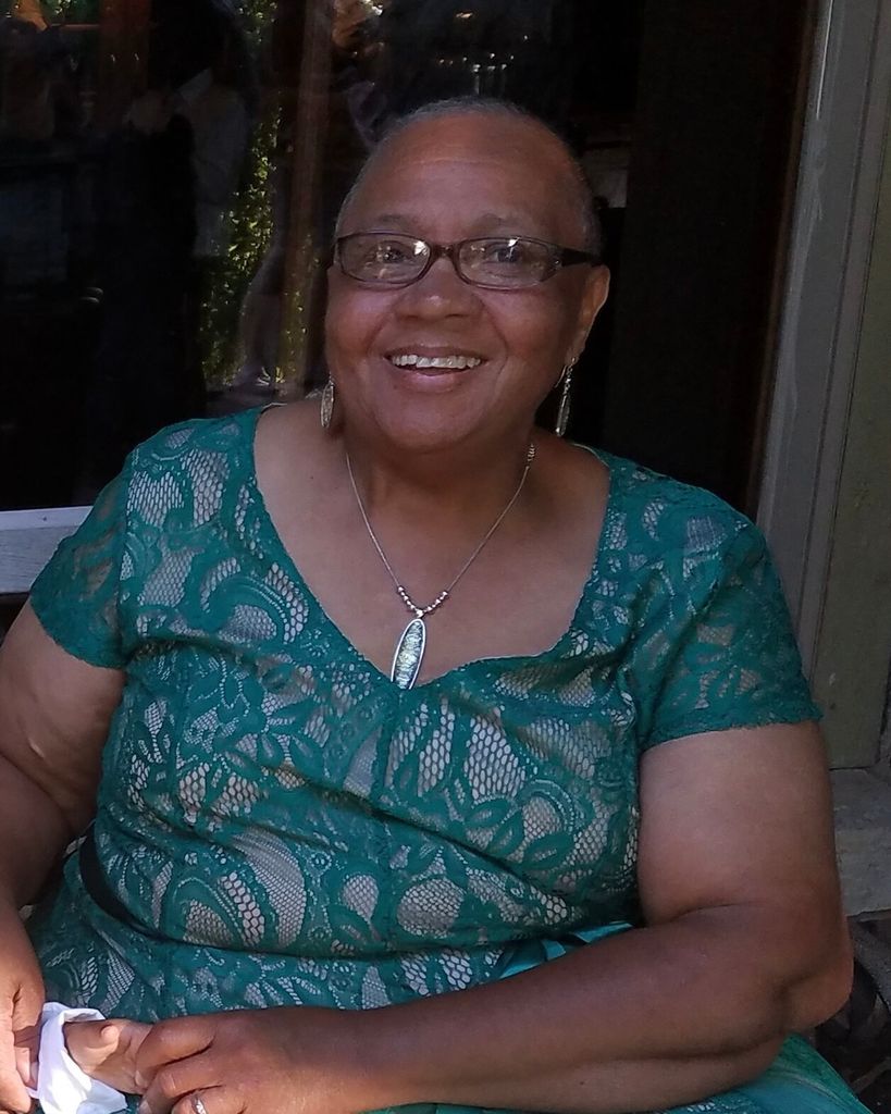 Beatrice Davis Holmes Profile Photo