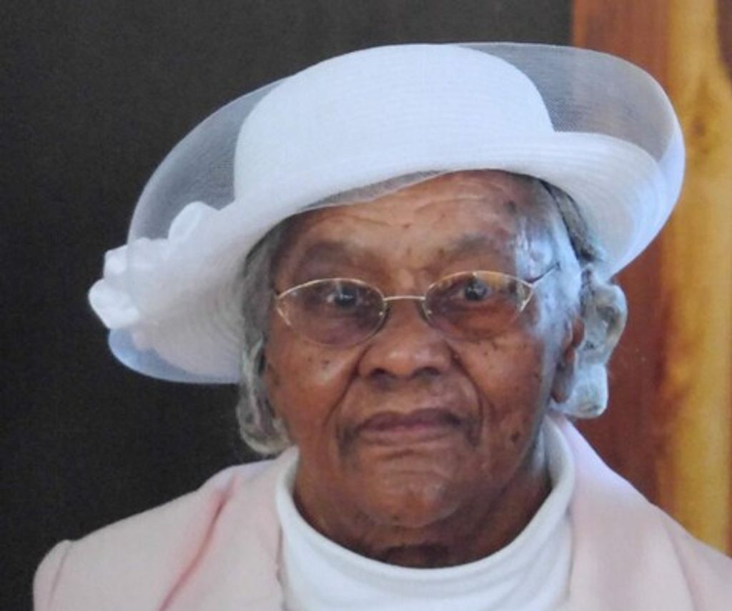 Estelle Hammonds Profile Photo
