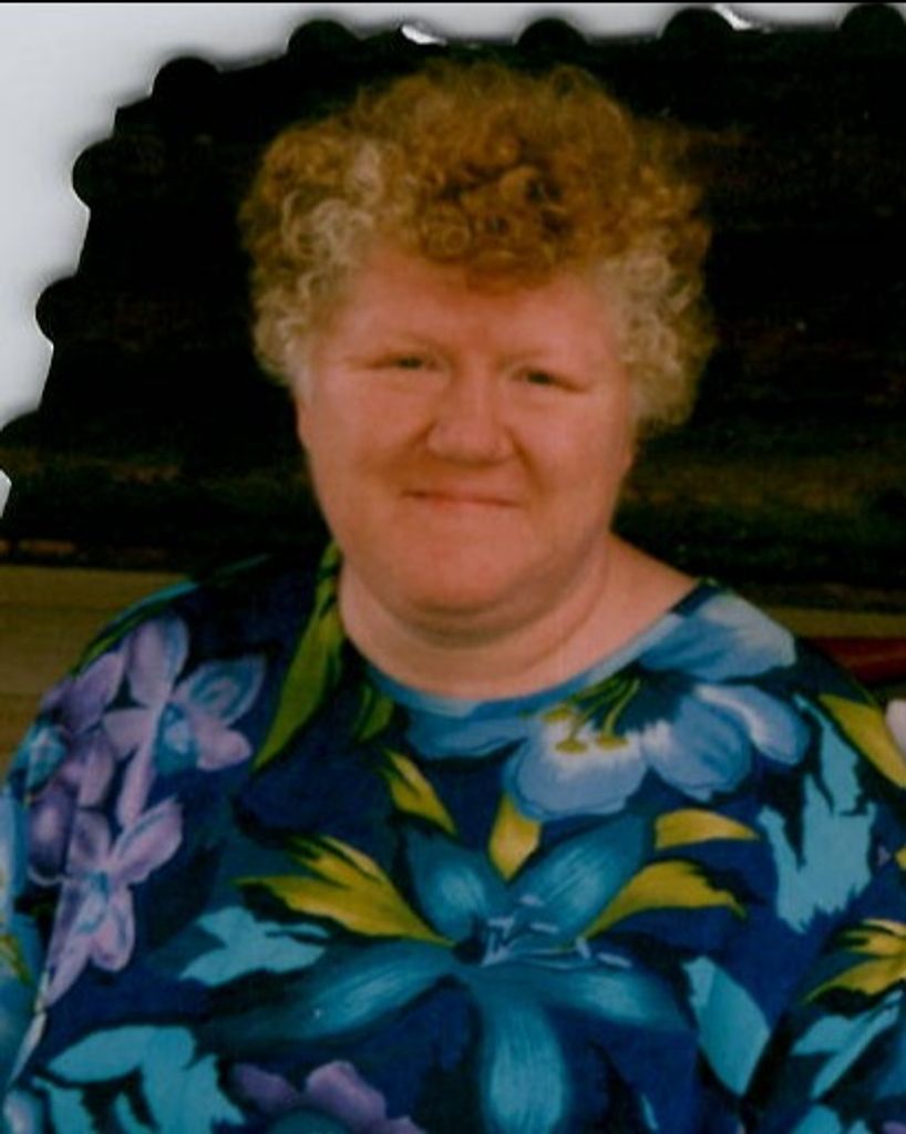 Loma Janusch Profile Photo