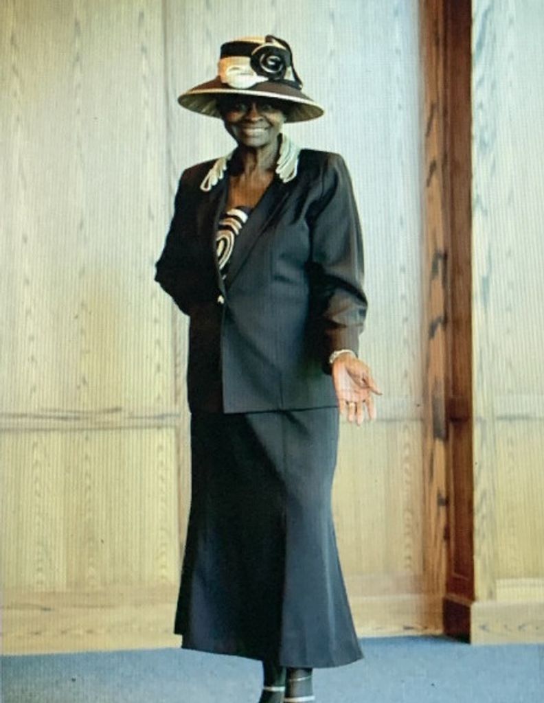 Evelyn Mazion-Moore Profile Photo