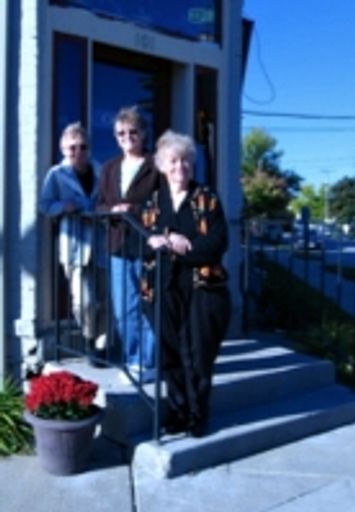Helen T Kassens photo gallery thumbnail 1 of 1