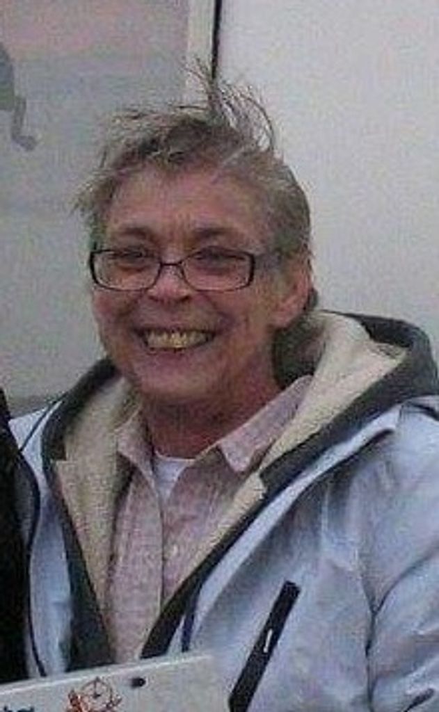 Shelley Pirie