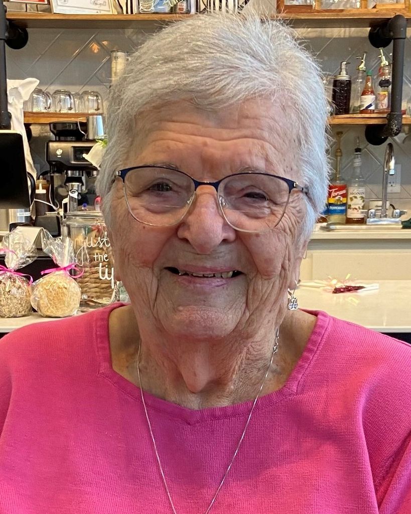 Lynne Woods Profile Photo