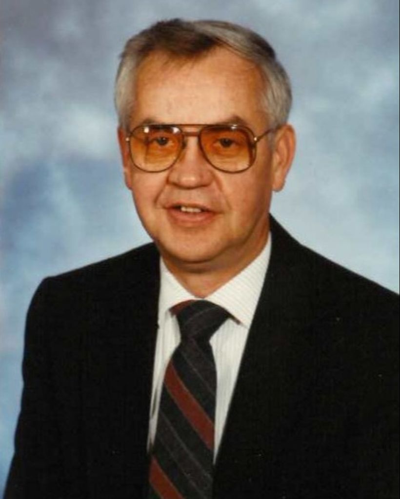 Dale R. Huhti