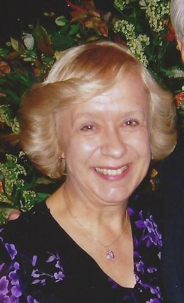 Eleanor Lupescu Profile Photo