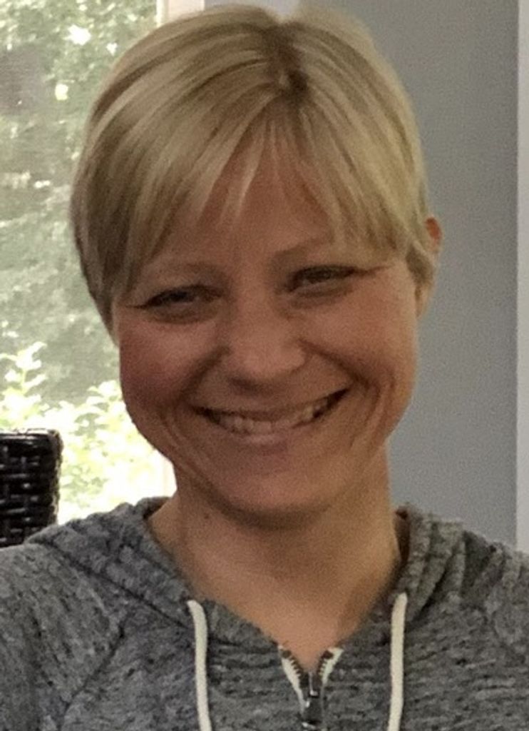 Holland "Holly" May Mcroberts Profile Photo