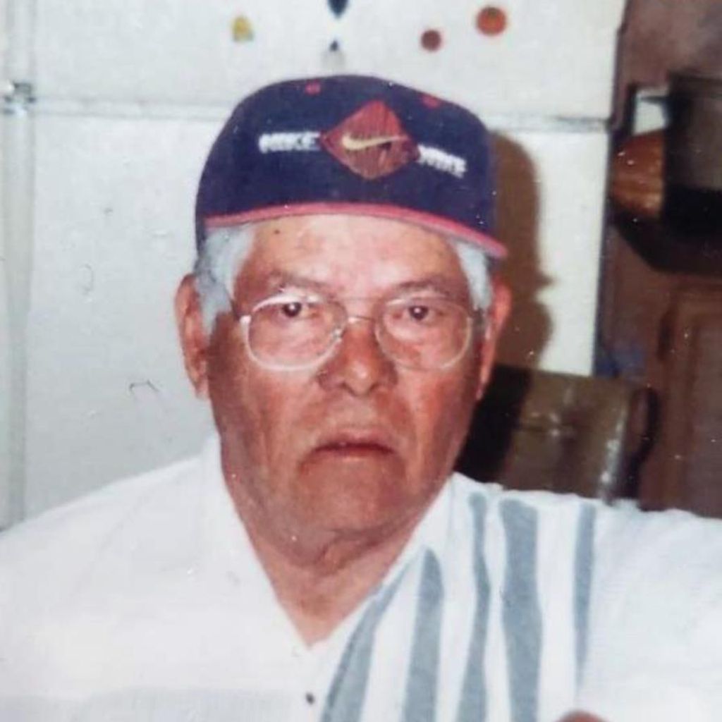 Roberto E. Luna