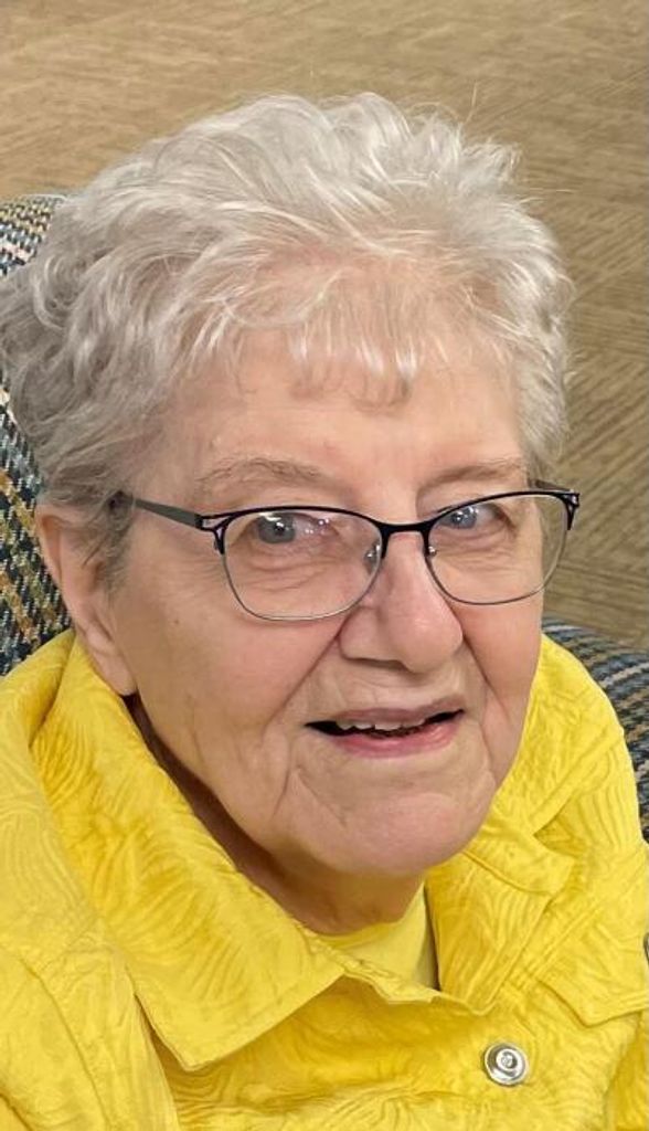 Helen Darlene (Luitjens)  Markman Profile Photo