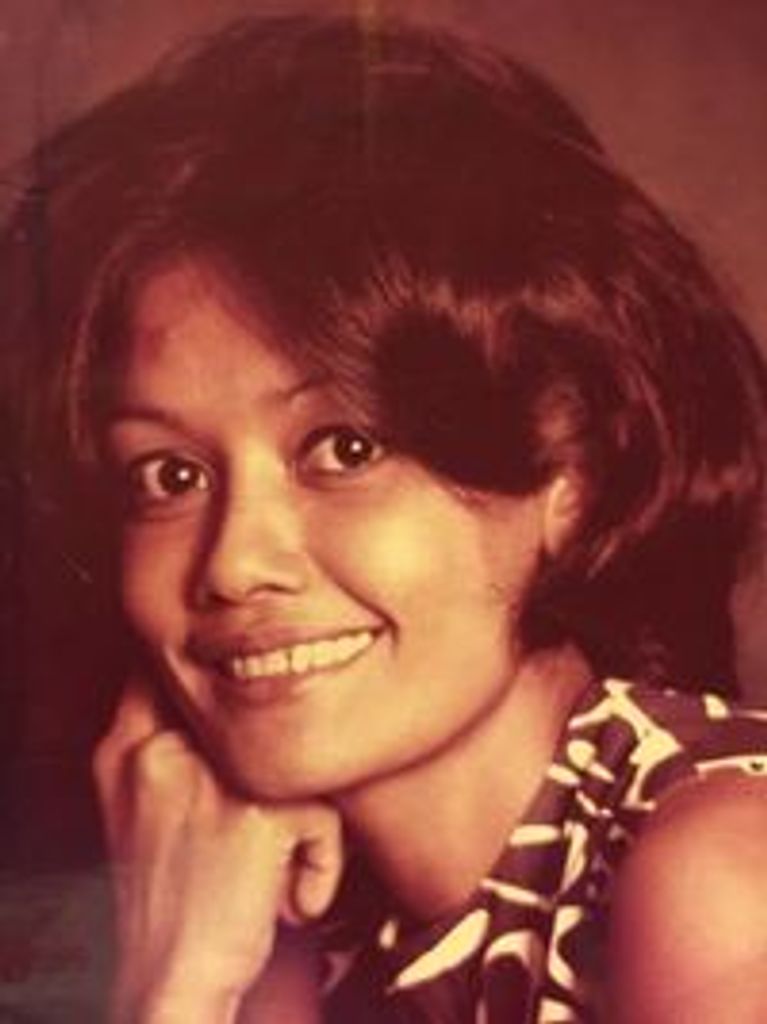 Rosalina Reola Maines